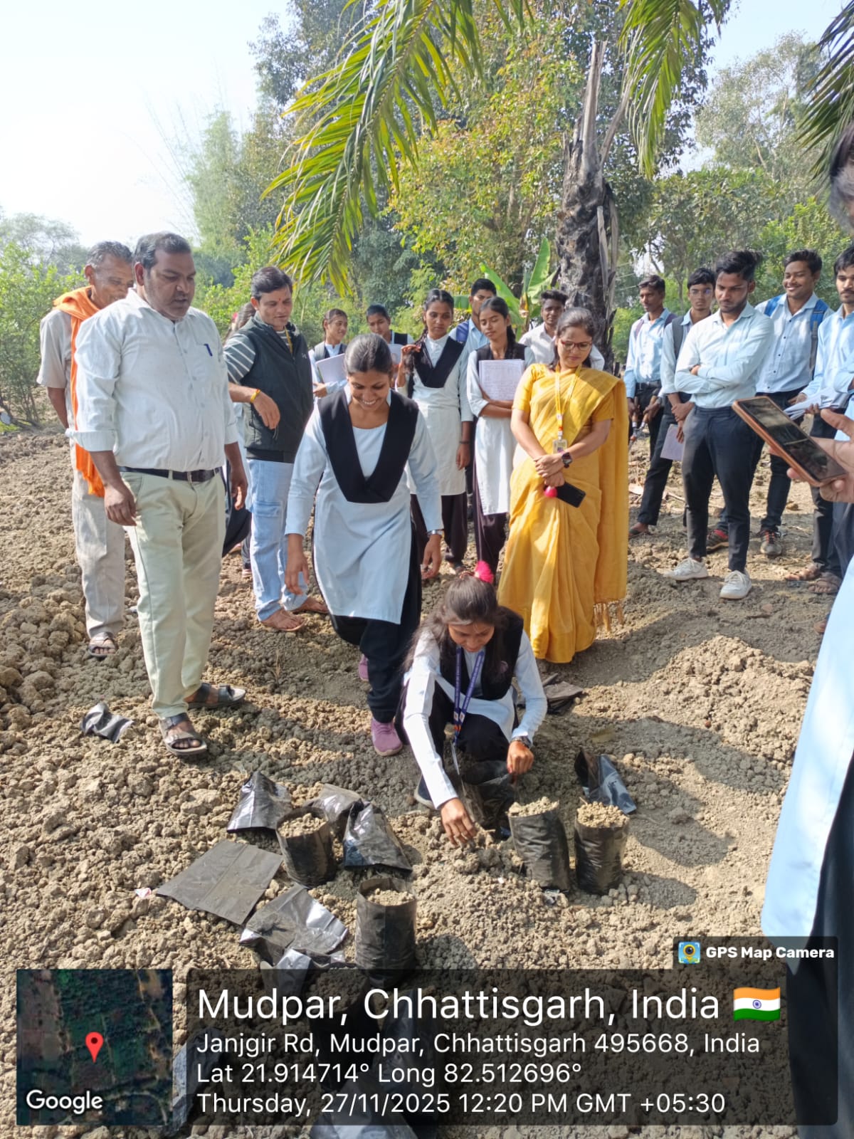 बागवानी कार्यशाला द्वितीय दिवस ( मुडपार जांजगीर- चांपा (छत्तीसगढ़))